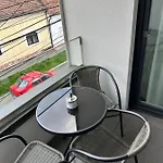 Campeador Apartament's Daire *